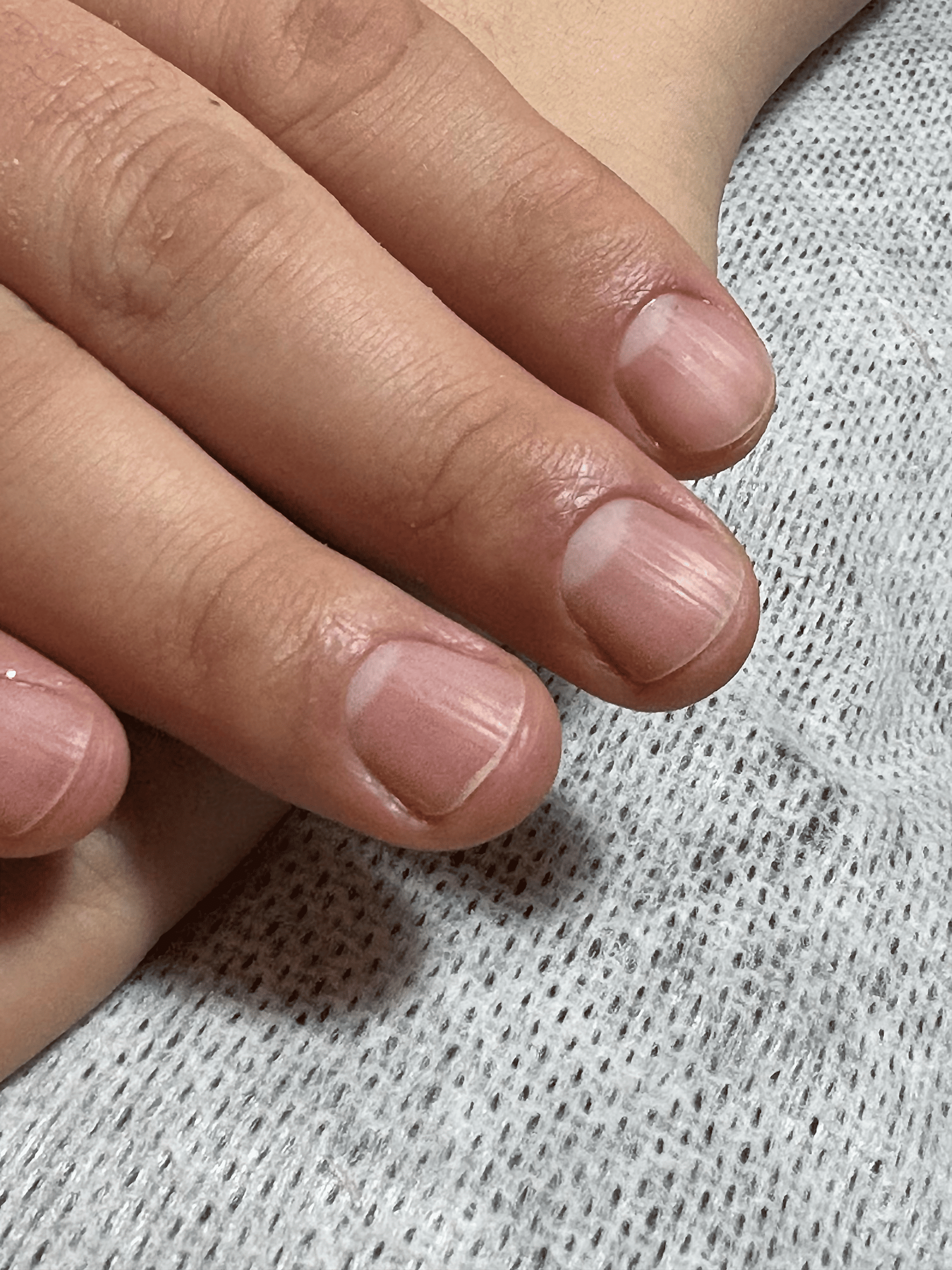 m-nails-1